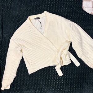 PrettyLittleThing Cream Wrap Cardigan
